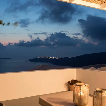 The Nook * Fira (Santorini)